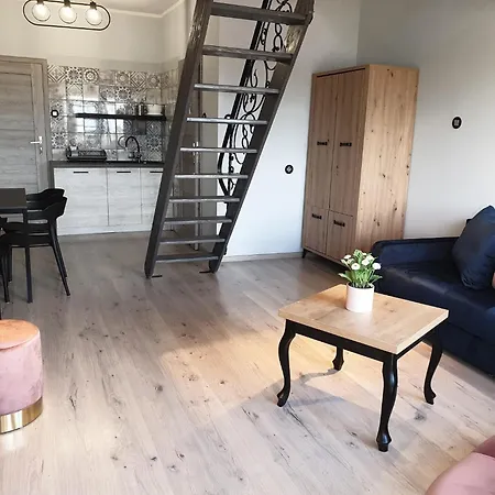 Monika Bed & Breakfast *
