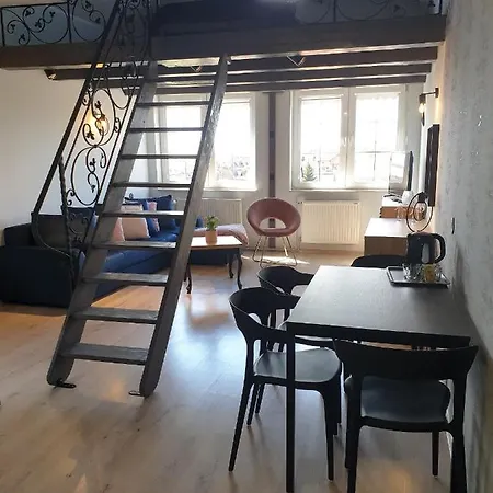 莫妮卡酒店