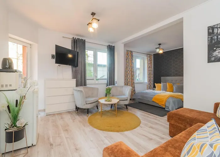 Monika Bed and Breakfast 4*